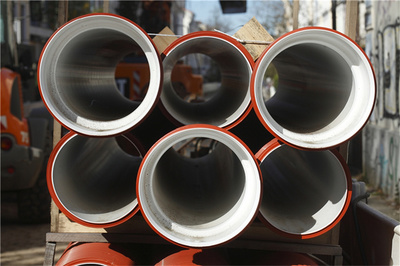 東北地區(qū)鋼材市場動(dòng)態(tài) 螺紋鋼與焊接鋼管行情分析（截至2025-09-14 00:52:07）